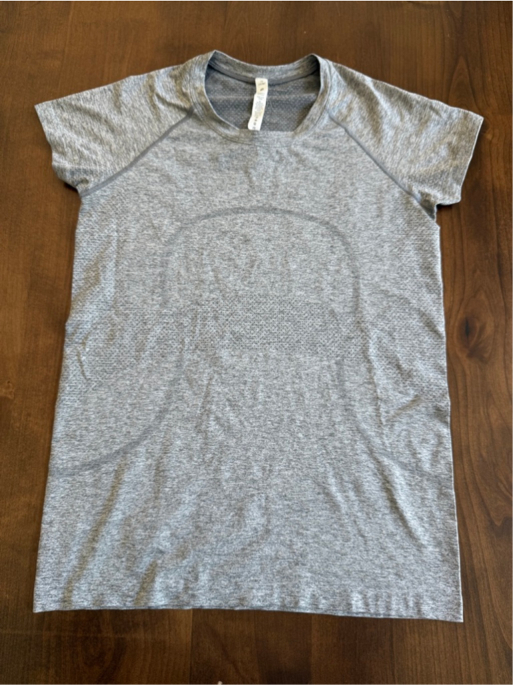 Swiftly Gray Short Sleeve Hip Length Tee Size 10 EUC